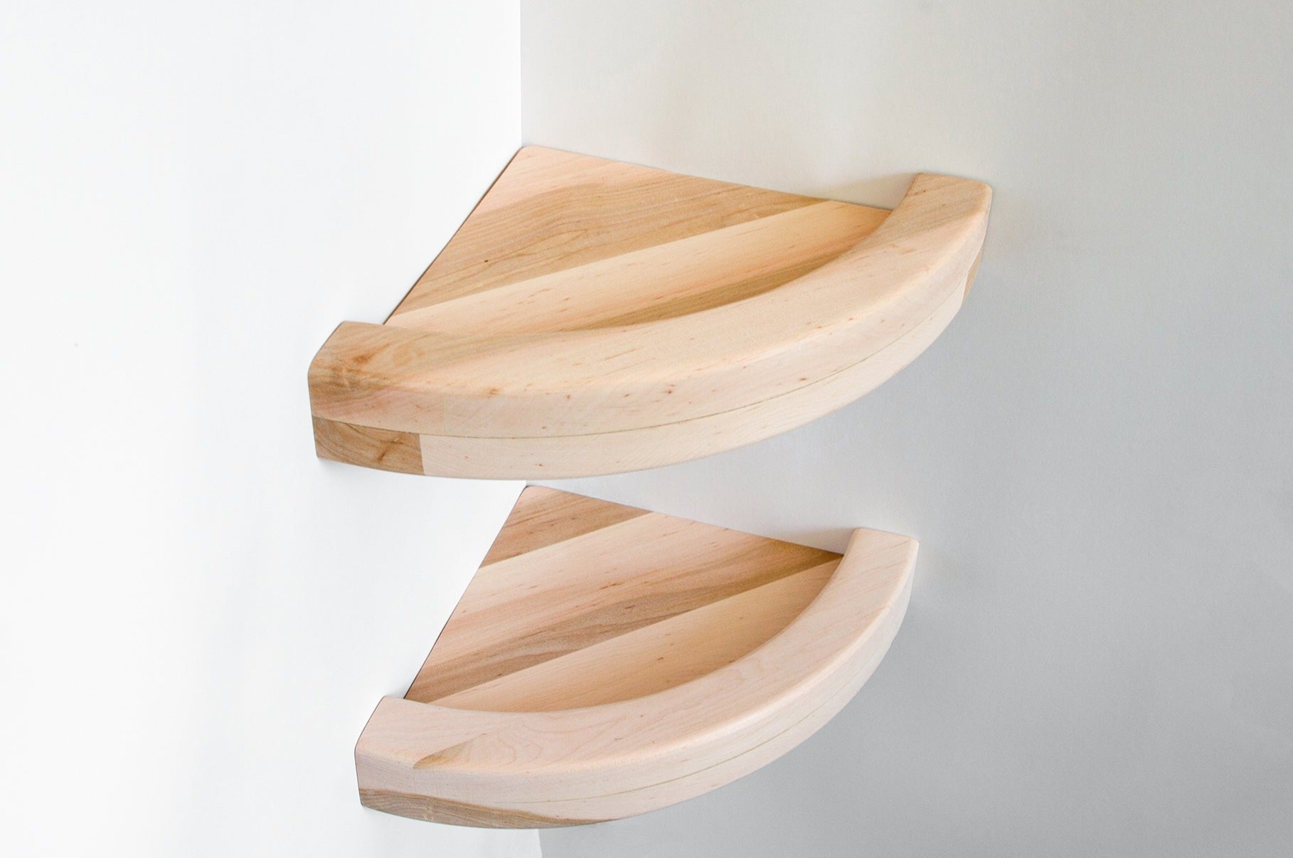 floating shelf